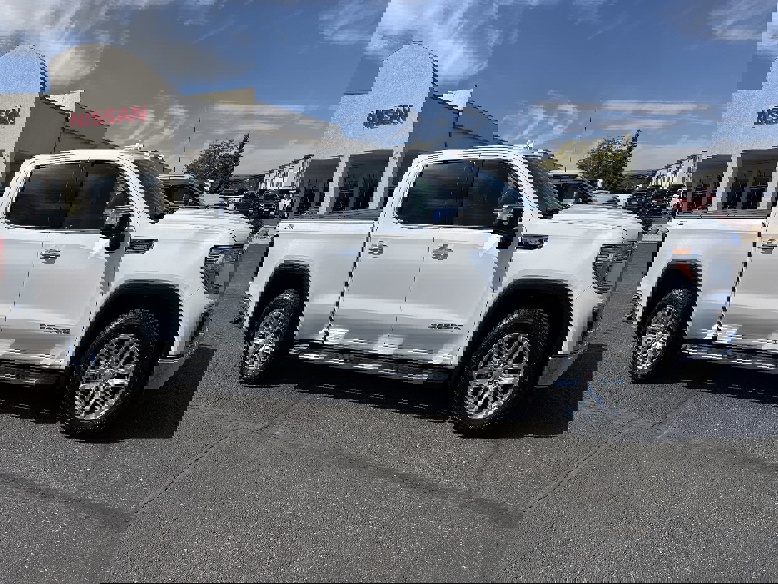 Used 2021 GMC Sierra 1500 SLT w/ SLT Premium Plus Package image 8