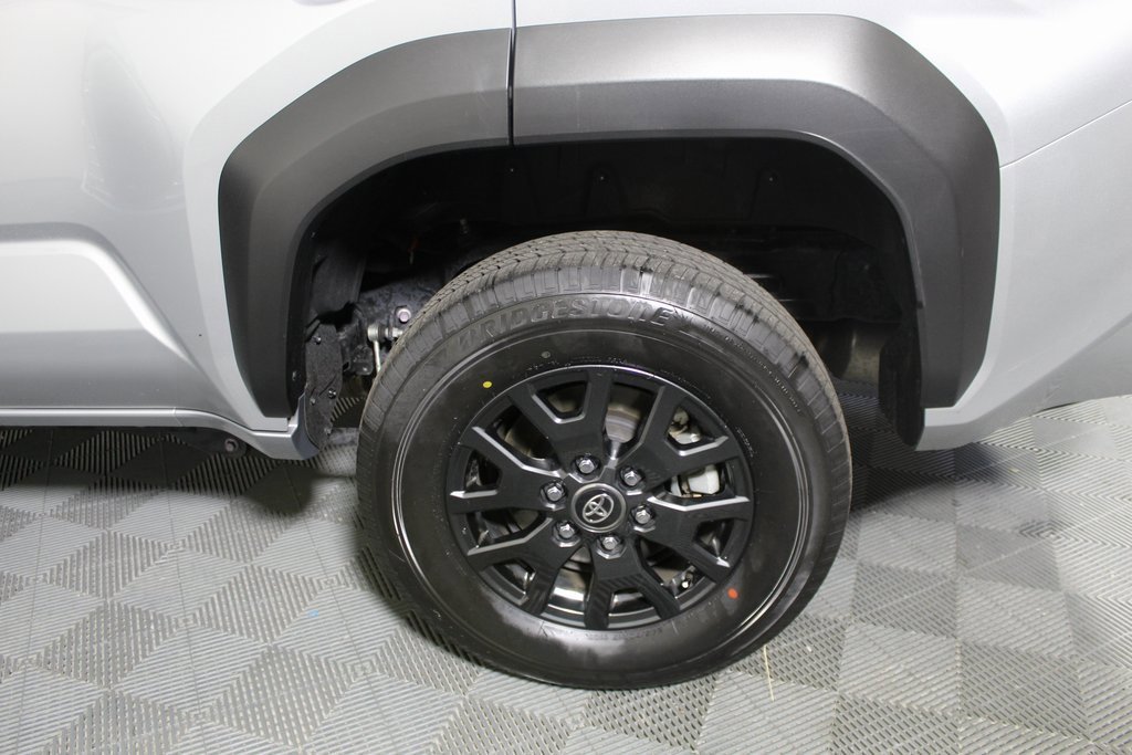 Used 2025 Toyota 4Runner SR5 image 24