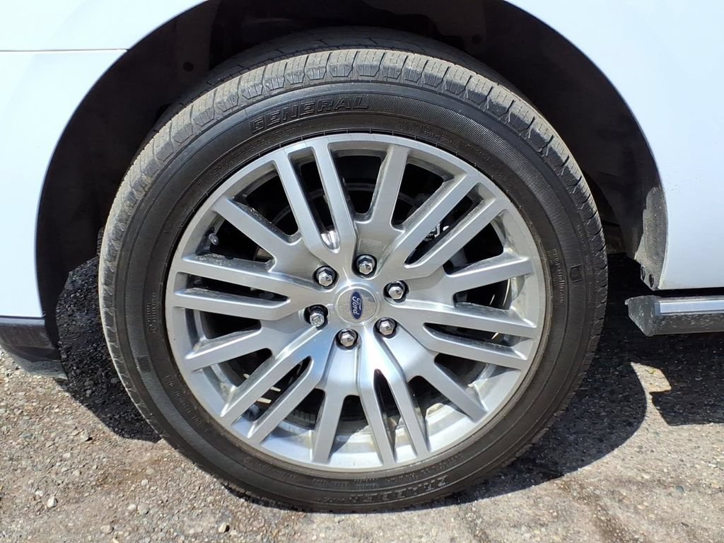 Certified 2023 Ford Expedition Limited AWD/4WD image 9