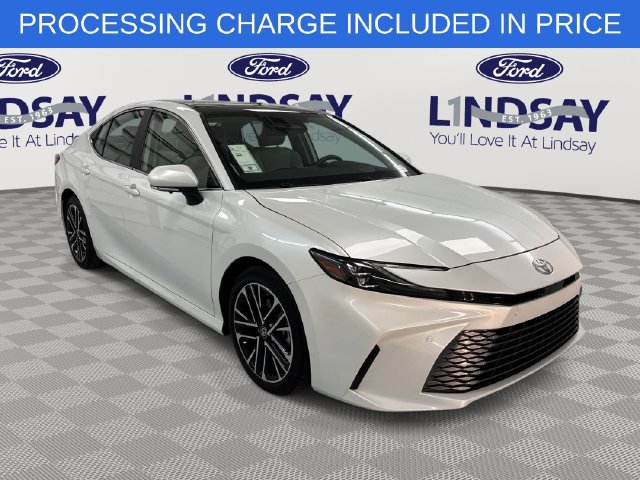 Used 2025 Toyota Camry XLE w/ Premium Plus Package