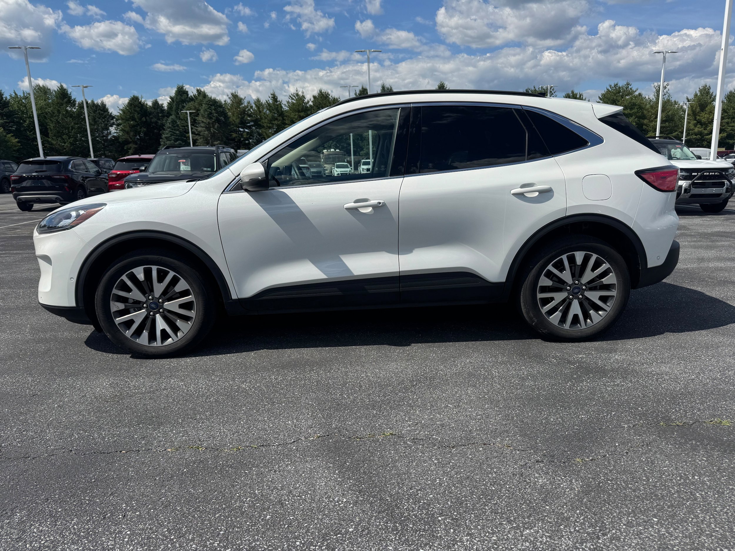 Certified 2020 Ford Escape Titanium AWD/4WD video 2
