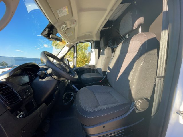 Used 2025 RAM ProMaster 2500 w/ U-Haul Equipment Group FWD image 14