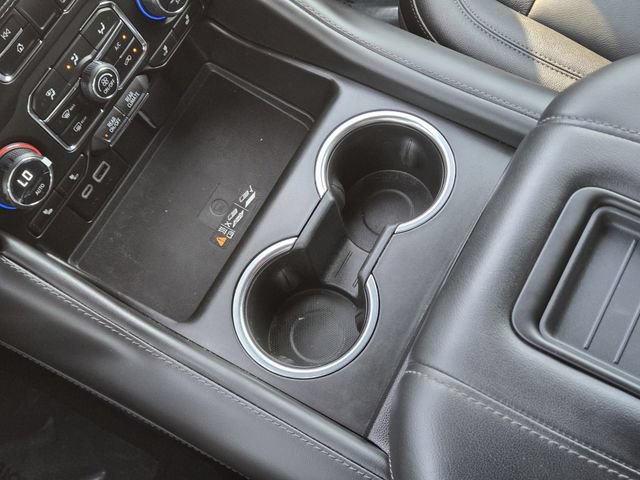 Used 2023 Chevrolet Tahoe Z71 w/ Luxury Package AWD/4WD image 19