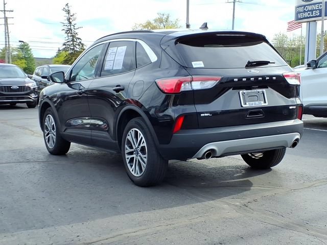 Certified 2022 Ford Escape SEL w/ Technology Package AWD/4WD image 7