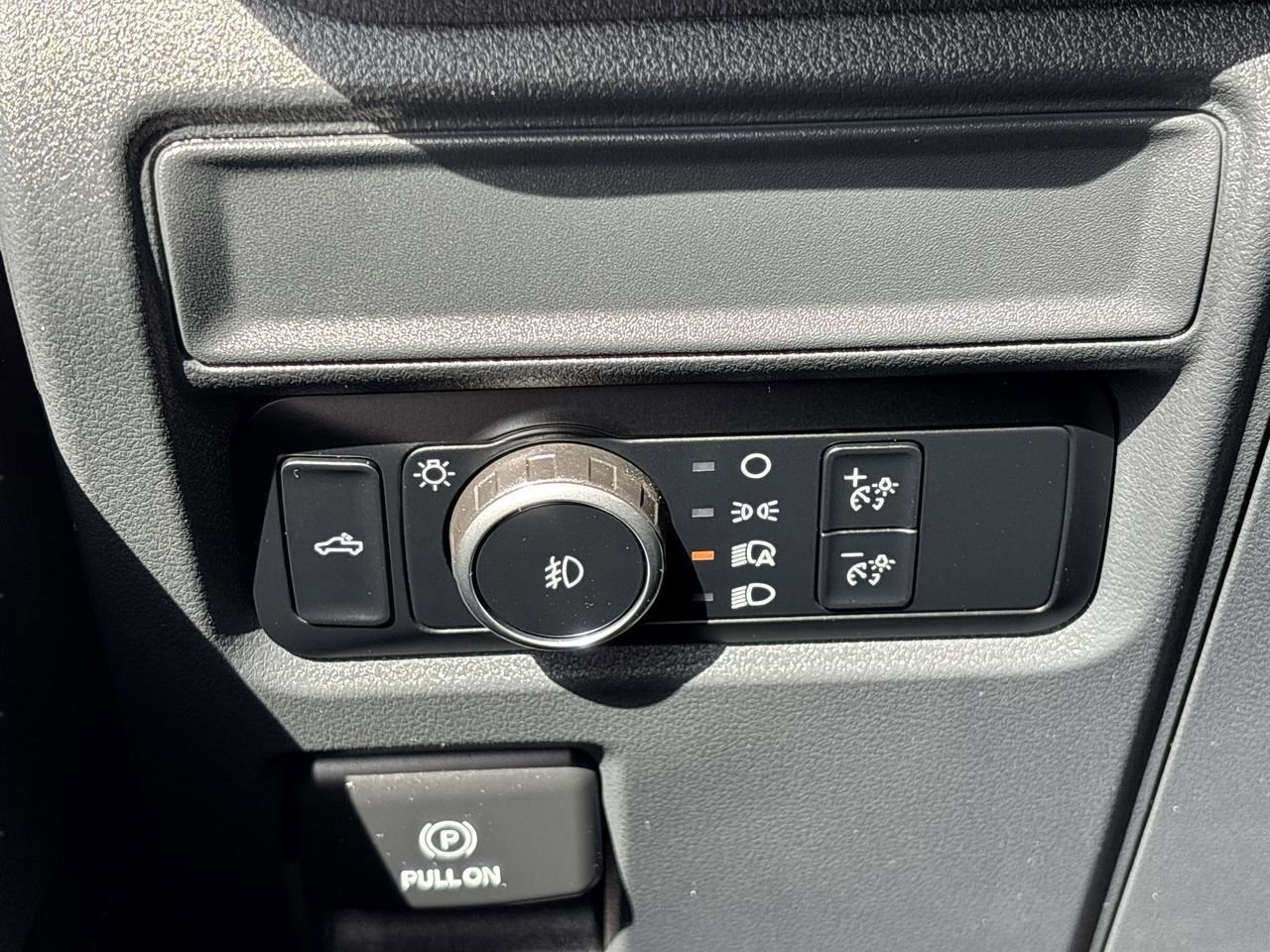 Certified 2024 Ford F150 STX image 30