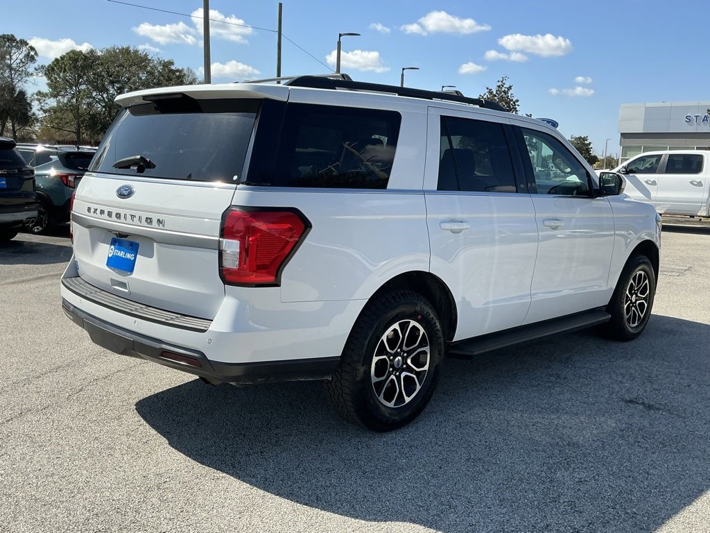 Certified 2024 Ford Expedition XLT image 7