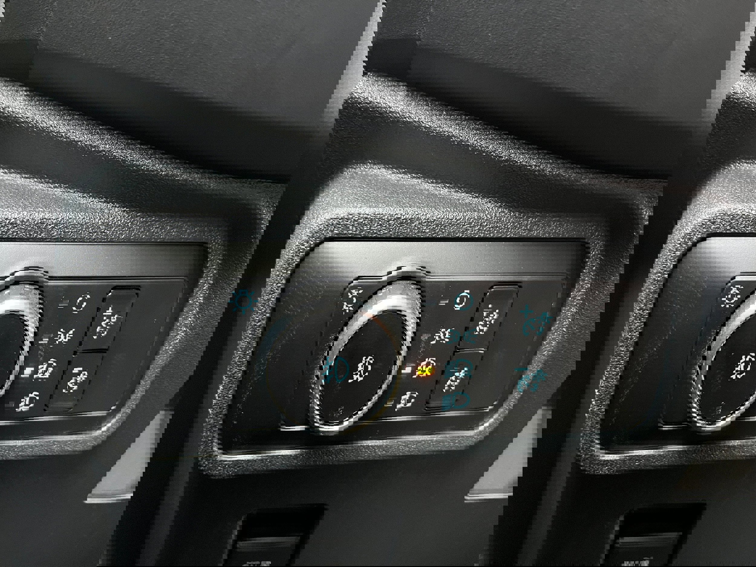 Certified 2025 Ford Bronco Badlands image 25