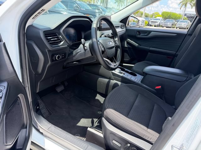 Certified 2024 Ford Escape Active FWD image 11