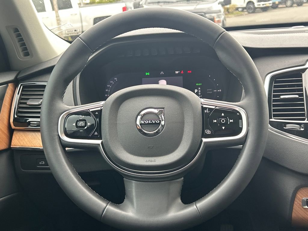 Used 2024 Volvo XC90 T8 Plus w/ Protection Package Premier AWD/4WD image 20