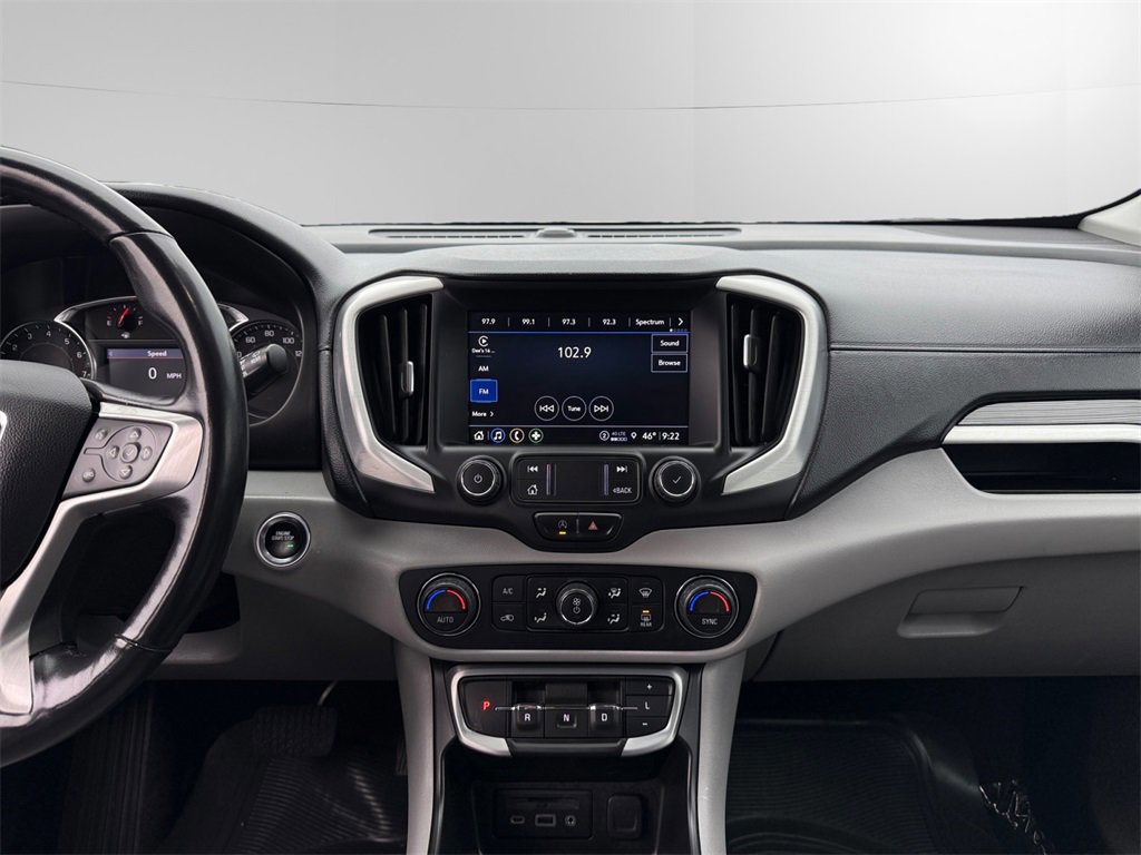 Used 2022 GMC Terrain SLT image 11
