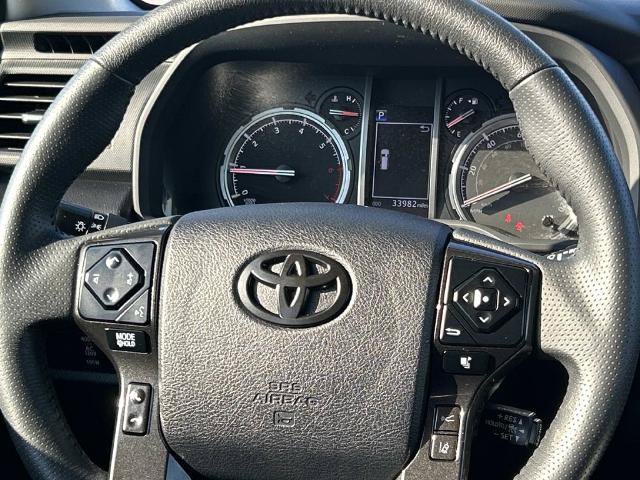 Used 2023 Toyota 4Runner TRD Off-Road AWD/4WD image 13