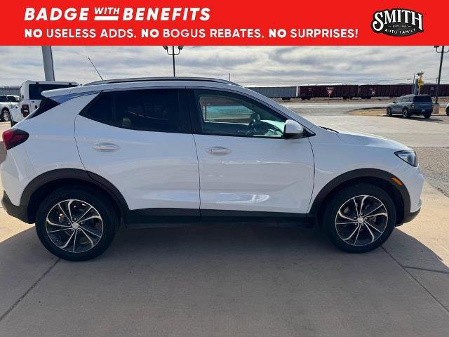 Used 2021 Buick Encore GX Select image 5