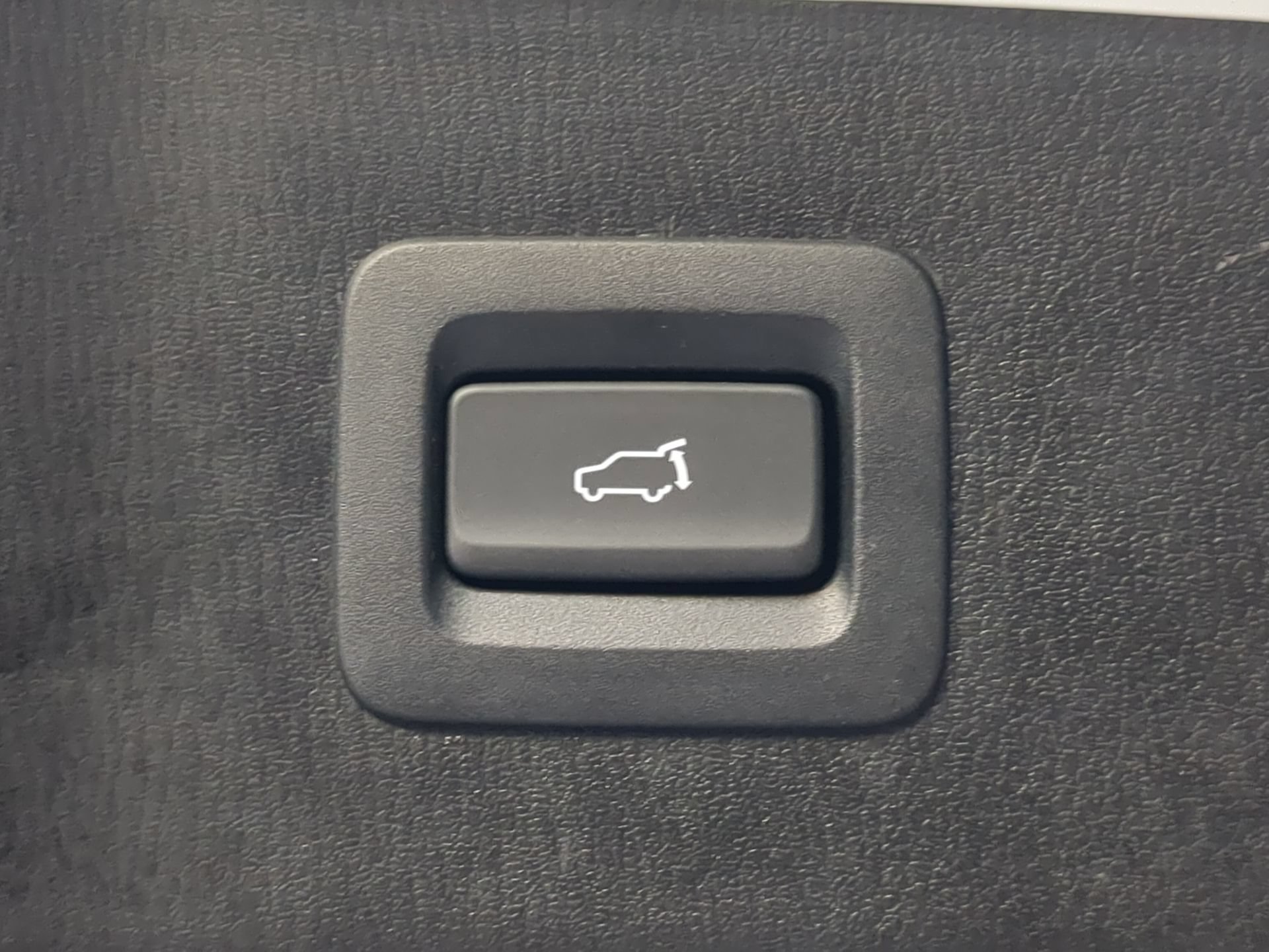 Used 2018 MAZDA CX-5 Touring w/ Preferred Equipment Package FWD image 47