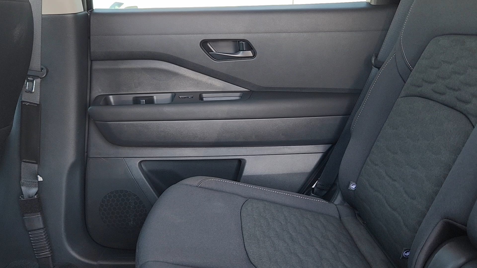 Used 2026 Nissan Pathfinder SV AWD/4WD image 17