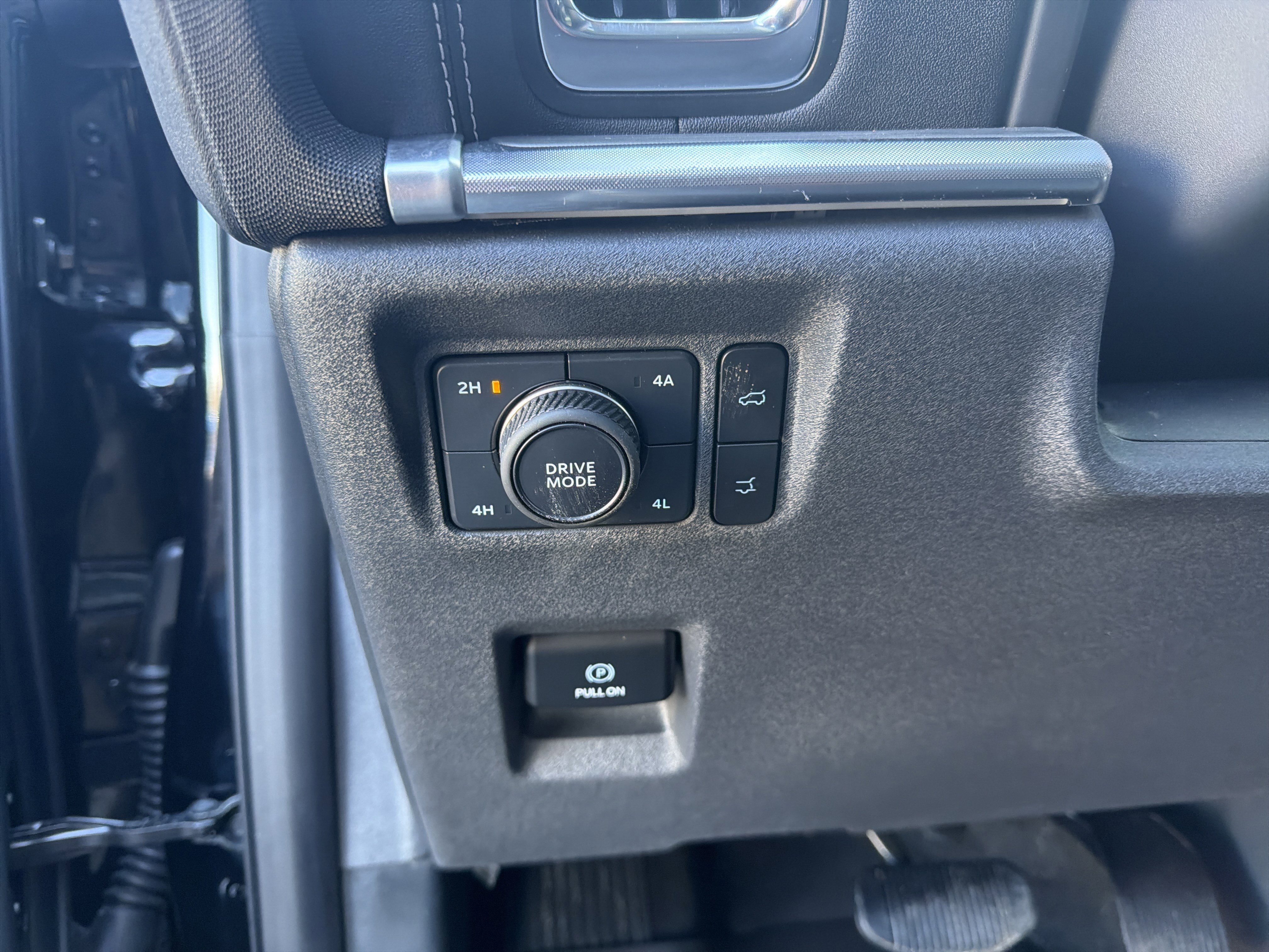 Certified 2025 Ford Expedition Platinum image 42