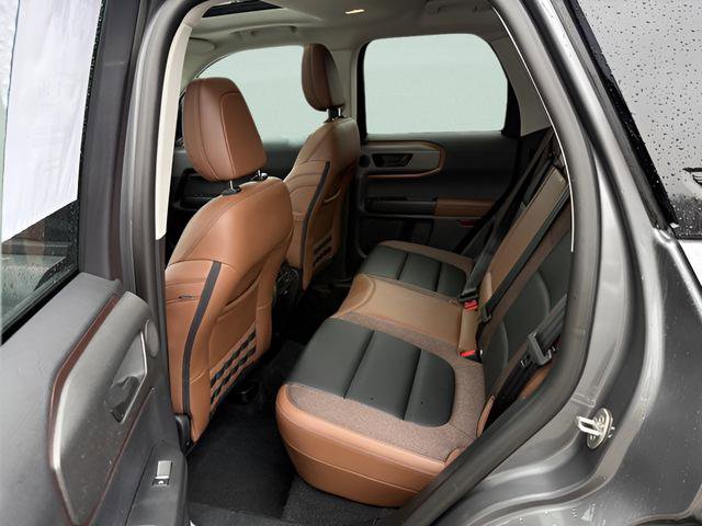 Certified 2025 Ford Bronco Sport Outer Banks w/ Outer Banks Tech Package+ AWD/4WD image 4