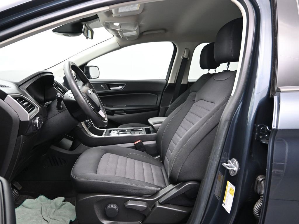 Certified 2022 Ford Edge SE w/ Black Appearance Package image 29