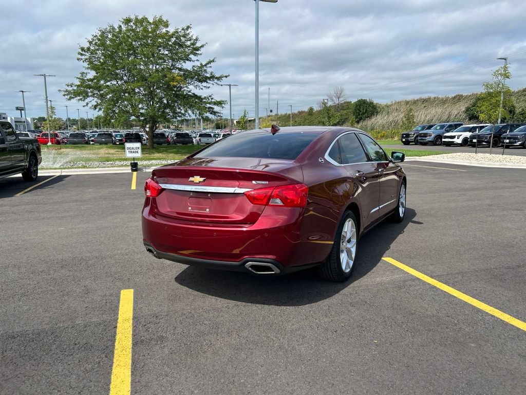Used 2017 Chevrolet Impala Premier w/ Enhanced Convenience Package FWD image 7