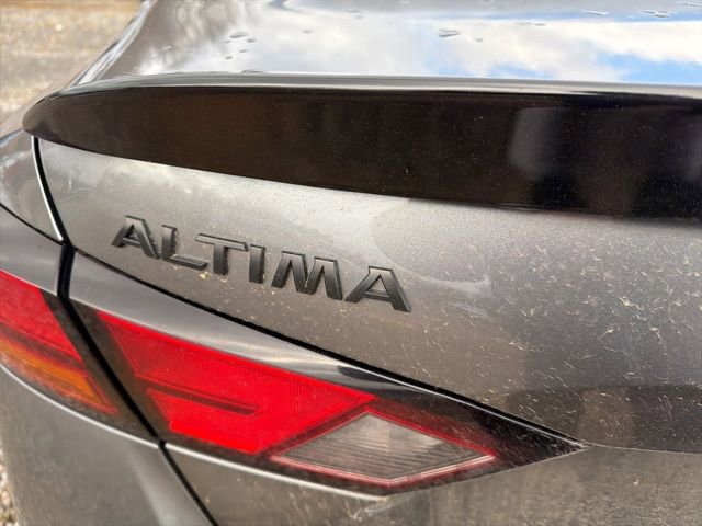 Used 2022 Nissan Altima 2.5 SR w/ Midnight Edition Package image 10