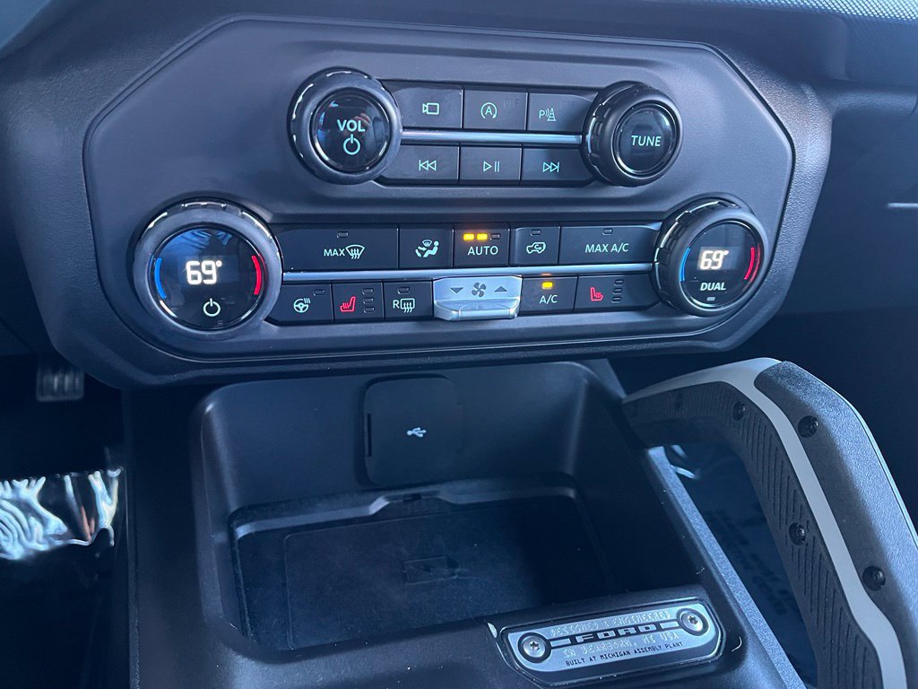 Certified 2023 Ford Bronco Outer Banks AWD/4WD image 34