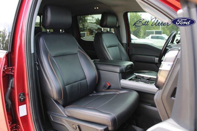 Certified 2025 Ford F250 Lariat w/ Black Appearance Package AWD/4WD image 11