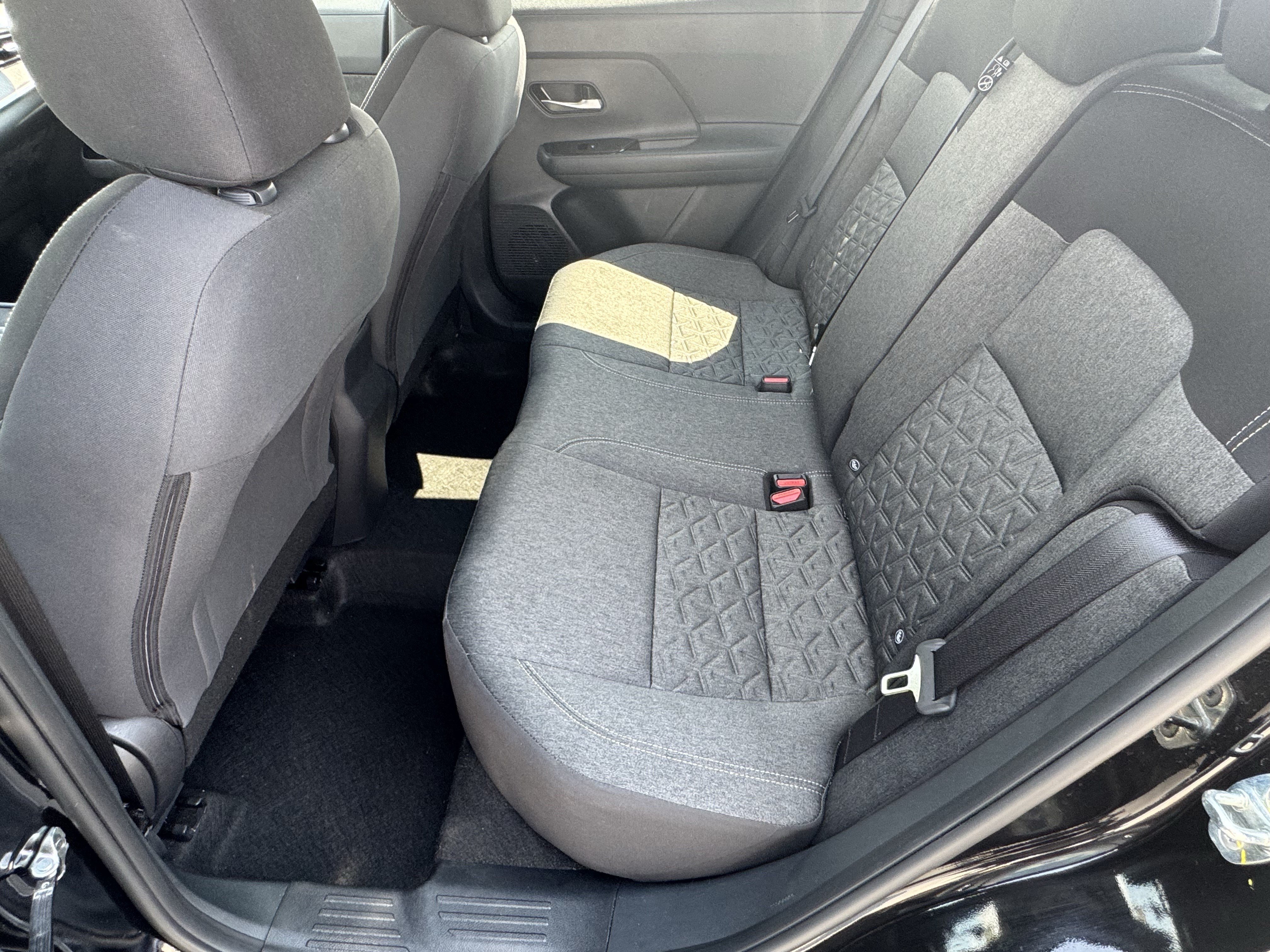 Used 2026 Nissan Kicks SV FWD image 20