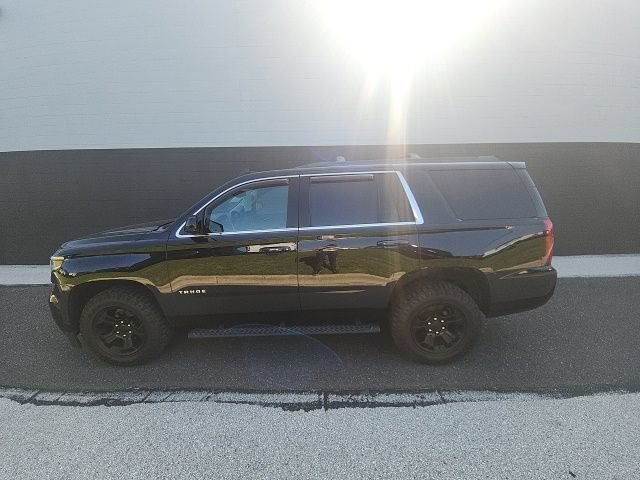 Used 2019 Chevrolet Tahoe LS w/ Enhanced Driver Alert Package AWD/4WD image 3