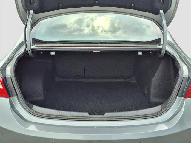 Used 2024 Chevrolet Malibu LT FWD image 20