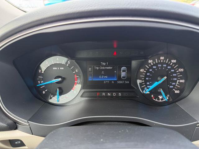 Certified 2017 Ford Fusion SE FWD image 38