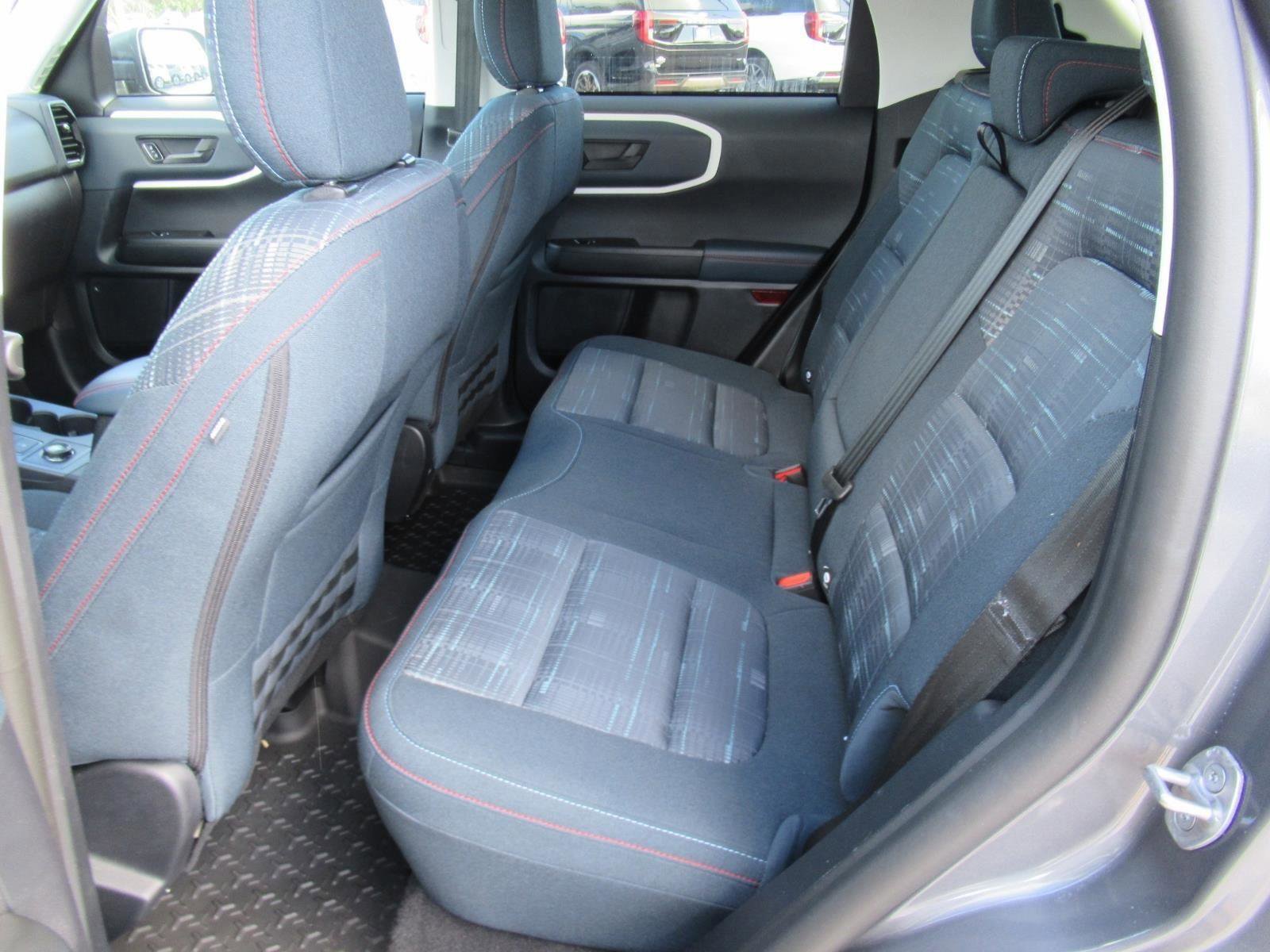 Certified 2024 Ford Bronco Sport Heritage w/ Heritage Convenience Package image 32