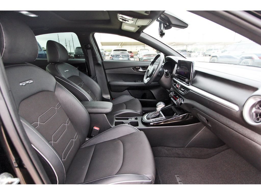 Used 2024 Kia Forte GT-Line w/ GT-Line Premium Package FWD image 26