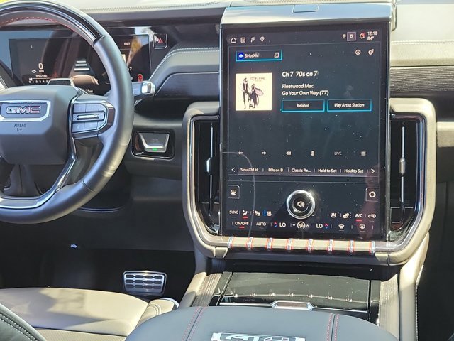 Used 2025 GMC Yukon XL AT4 Ultimate w/ LPO, Floor Liner Package image 24