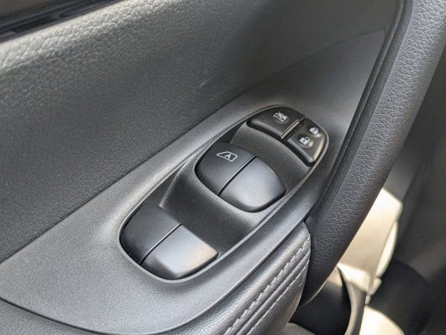 Used 2022 Nissan Rogue Sport SL w/ Premium Package AWD/4WD image 25