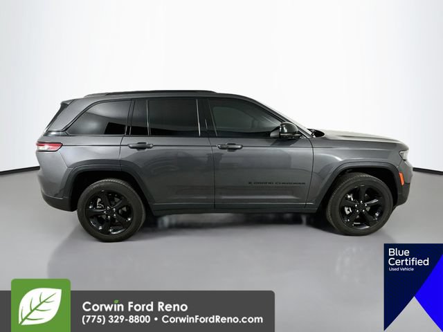 Used 2024 Jeep Grand Cherokee Altitude AWD/4WD image 11