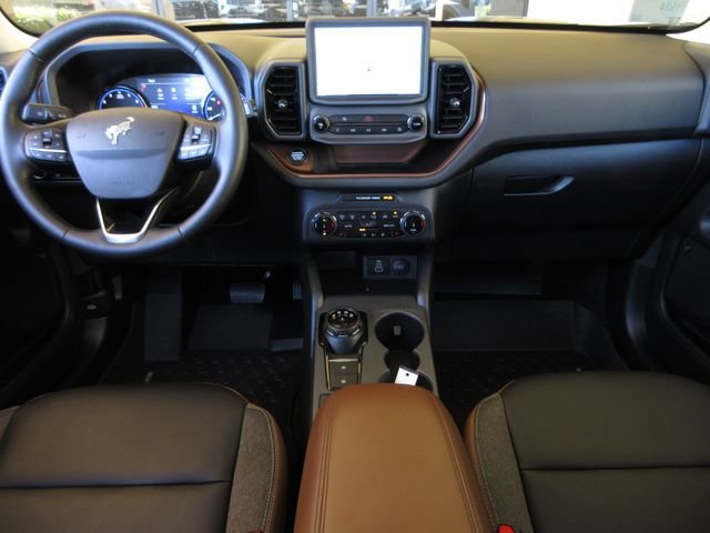 Certified 2024 Ford Bronco Sport Outer Banks w/ Tech Package image 22