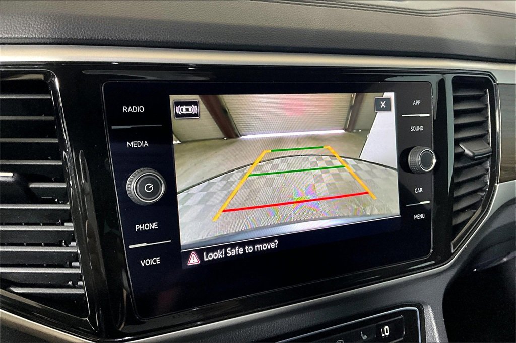 Used 2022 Volkswagen Atlas SE image 17