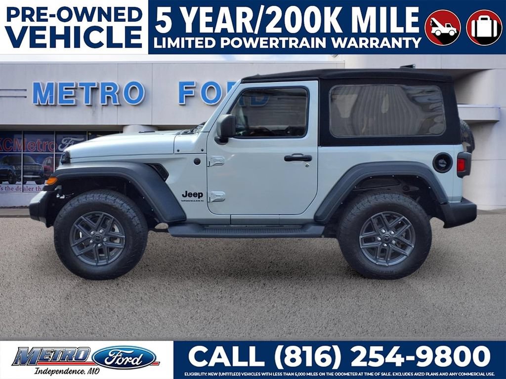 Used 2024 Jeep Wrangler Sport AWD/4WD image 6