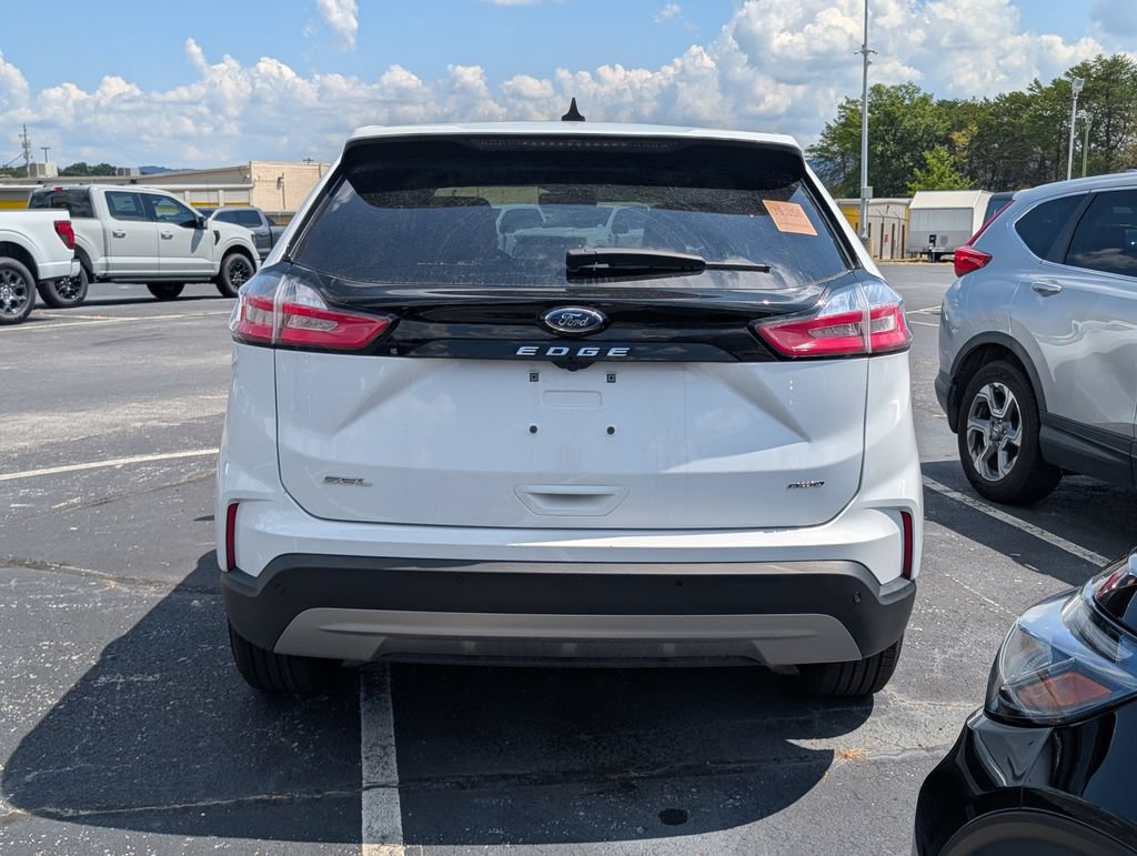 Certified 2024 Ford Edge SEL w/ Convenience Package AWD/4WD image 6