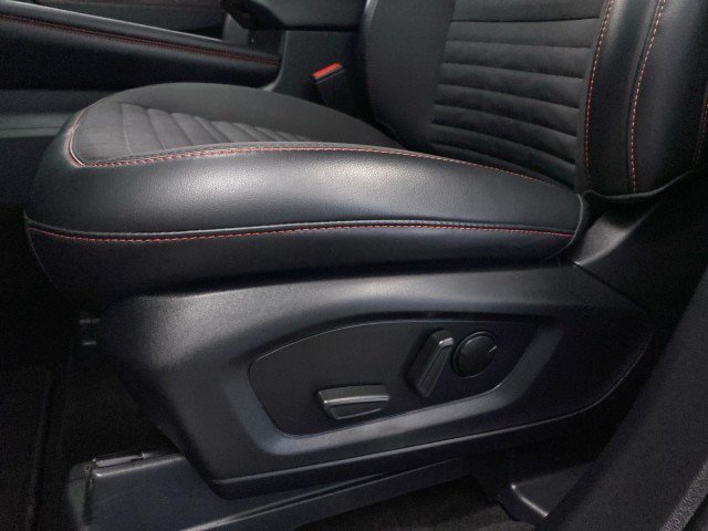 Certified 2025 Ford Explorer ST-Line AWD/4WD image 16