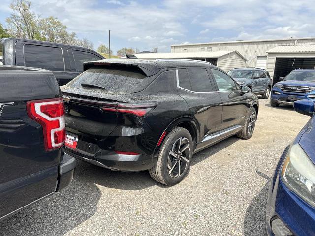 Used 2025 Chevrolet Equinox EV LT image 4