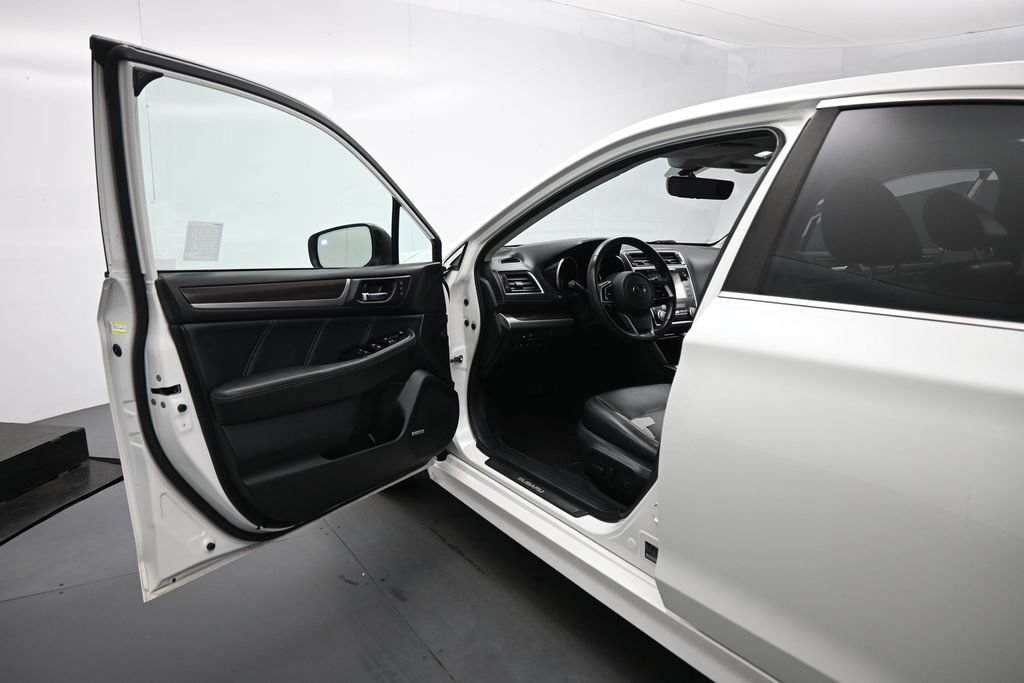 Used 2018 Subaru Legacy 2.5i Limited AWD/4WD image 9