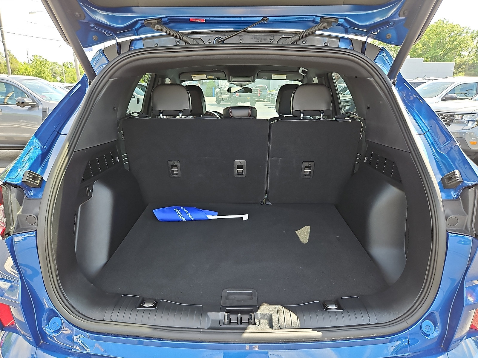 Certified 2023 Ford Escape ST-Line w/ Tech Pack #1 AWD/4WD image 29