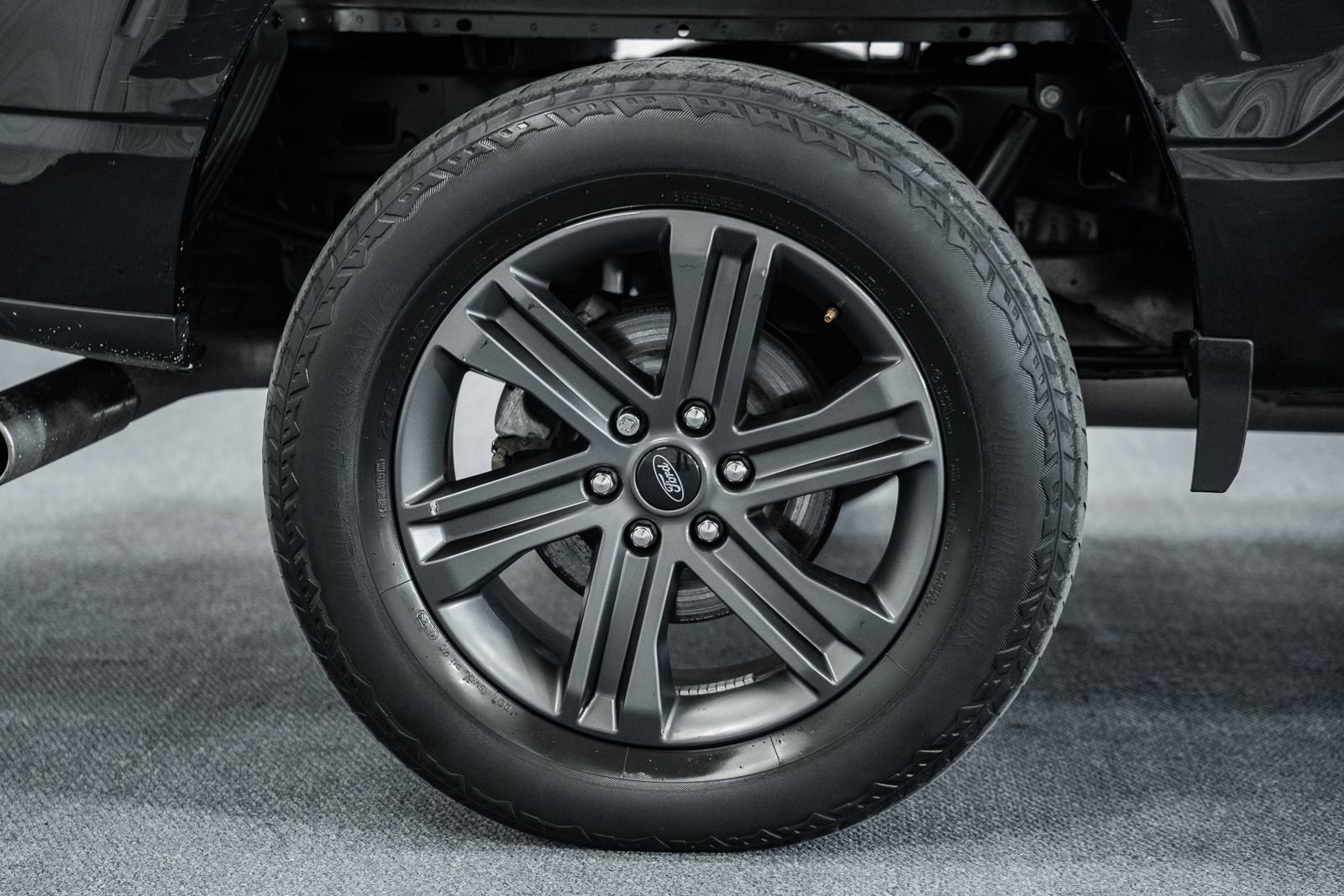 Certified 2023 Ford F150 Lariat w/ Equipment Group 502A High image 17