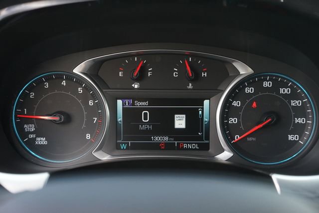 Used 2019 Chevrolet Traverse Premier w/ Driver Confidence II Package FWD image 27