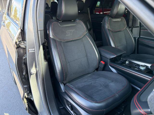 Certified 2026 Ford Explorer ST w/ Sun And Sound Package AWD/4WD image 9