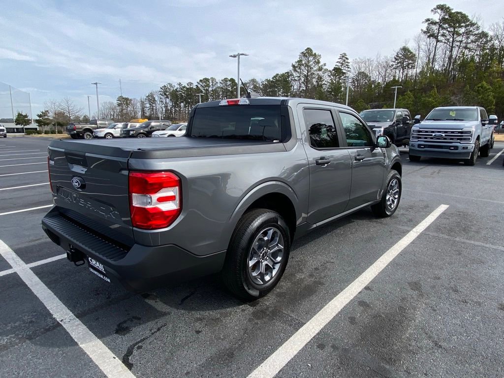 Certified 2025 Ford Maverick XLT w/ XLT Luxury Package image 7