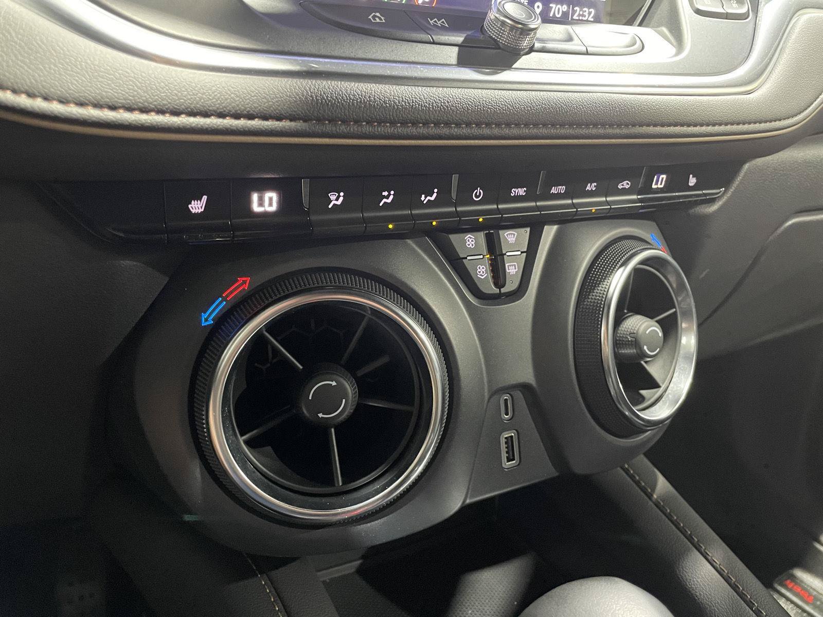Used 2022 Chevrolet Blazer Premier AWD/4WD image 31
