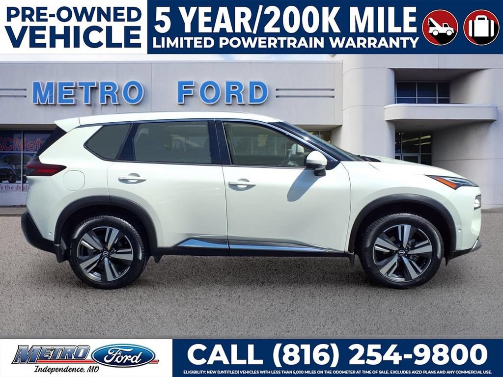 Used 2022 Nissan Rogue Platinum w/ Head-Up Display Package FWD image 2