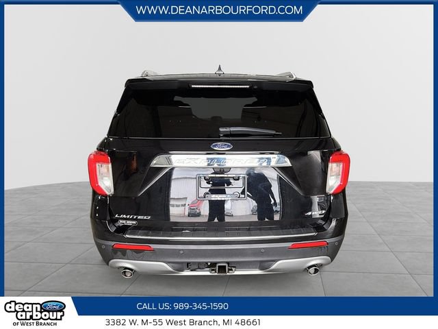 Certified 2023 Ford Explorer Limited w/ Limited Technology Package AWD/4WD image 3