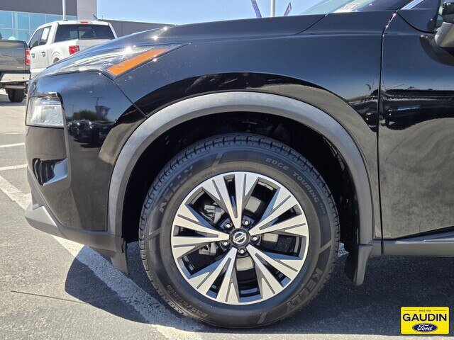 Used 2021 Nissan Rogue SV FWD image 10